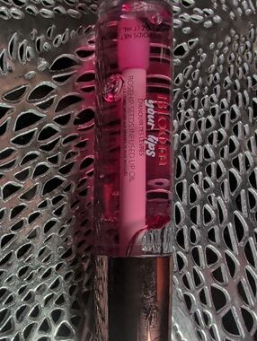 Bloom infused Rosehip Lip Oil